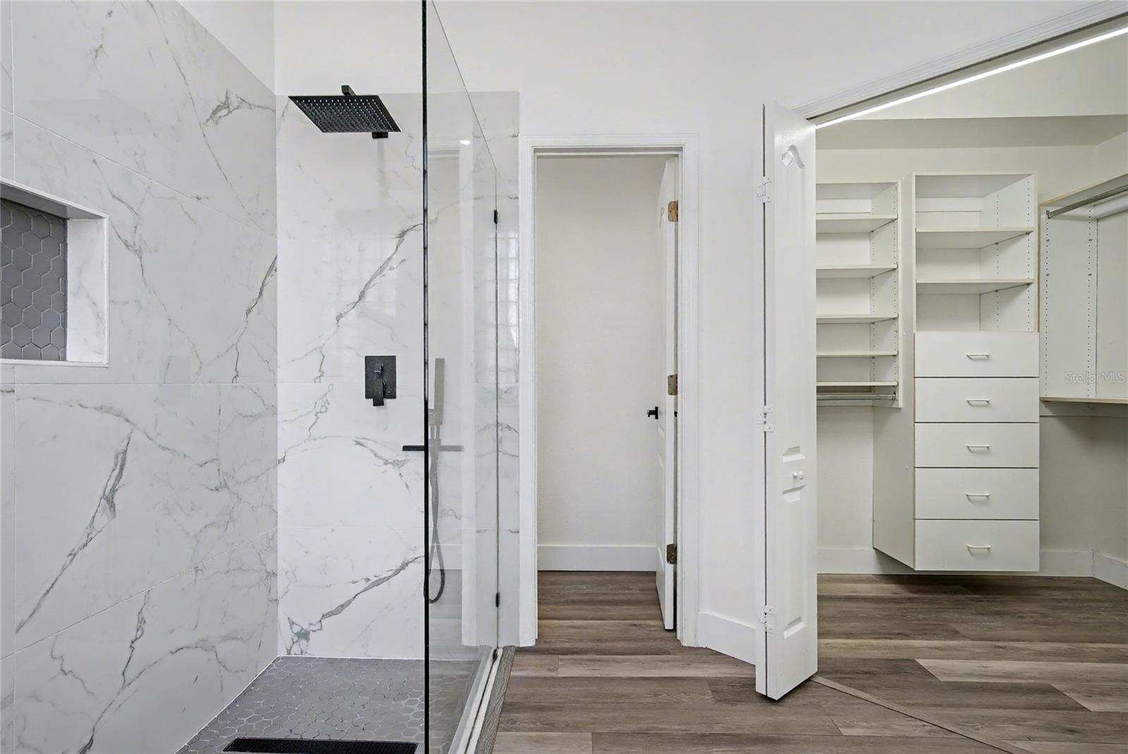 TIMACUAN UNIT 12 - Residential Lease