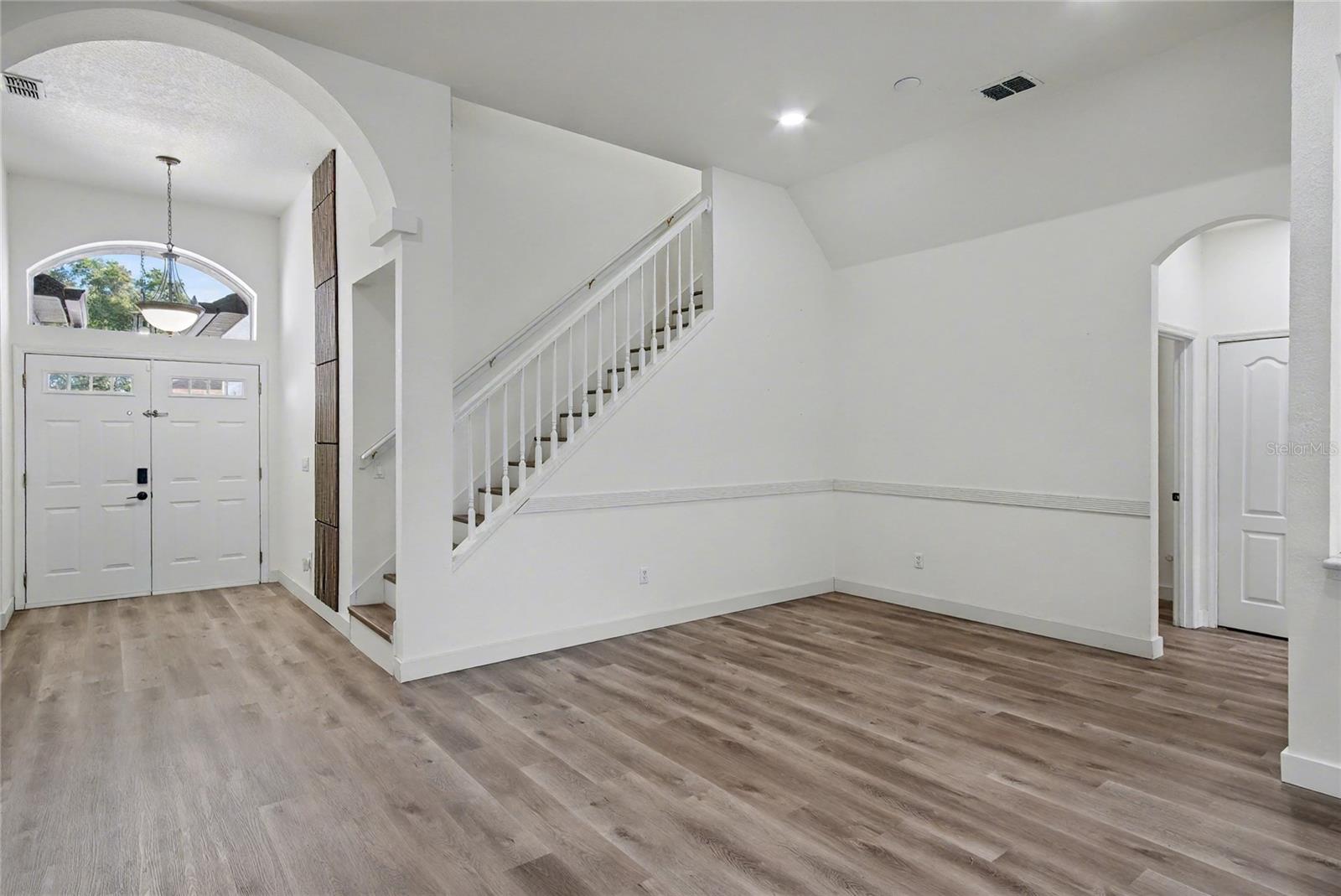 TIMACUAN UNIT 12 - Residential Lease