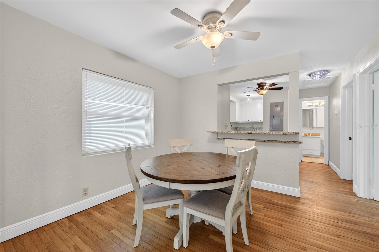 AREA BETWEEN FRAZAR AND ROBBEN - Residential