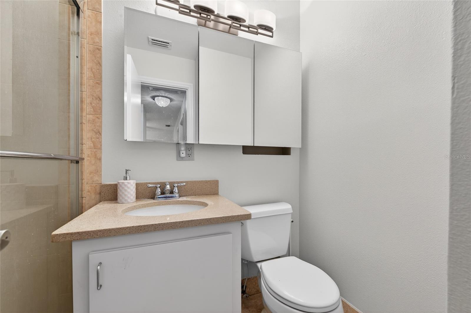 AREA BETWEEN FRAZAR AND ROBBEN - Residential