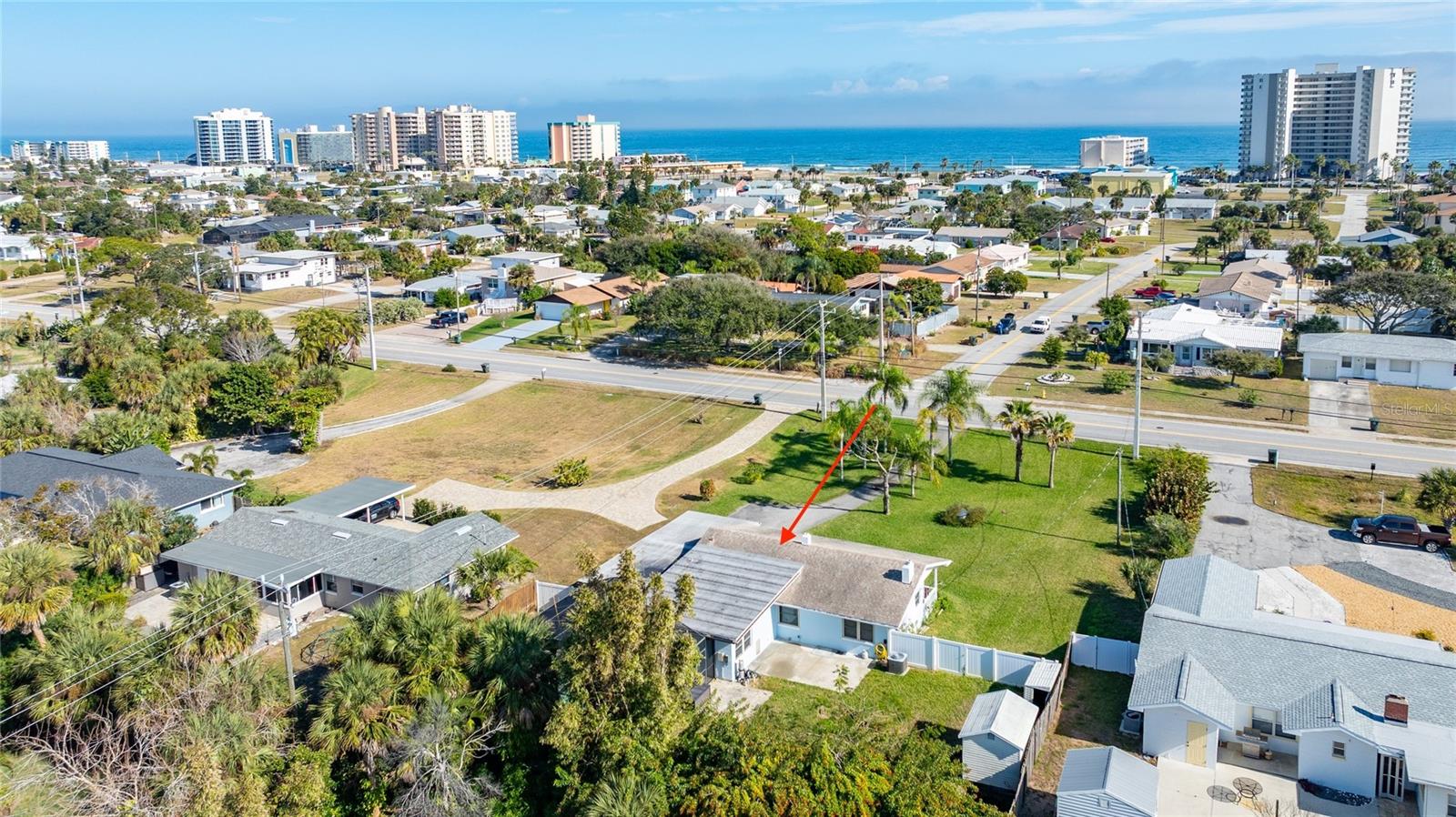 AREA BETWEEN FRAZAR AND ROBBEN - Residential