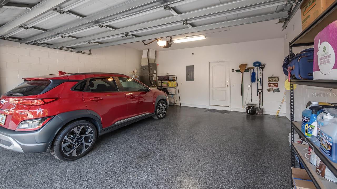 CAMBRIDGE AT KINGS RIDGE - Residential