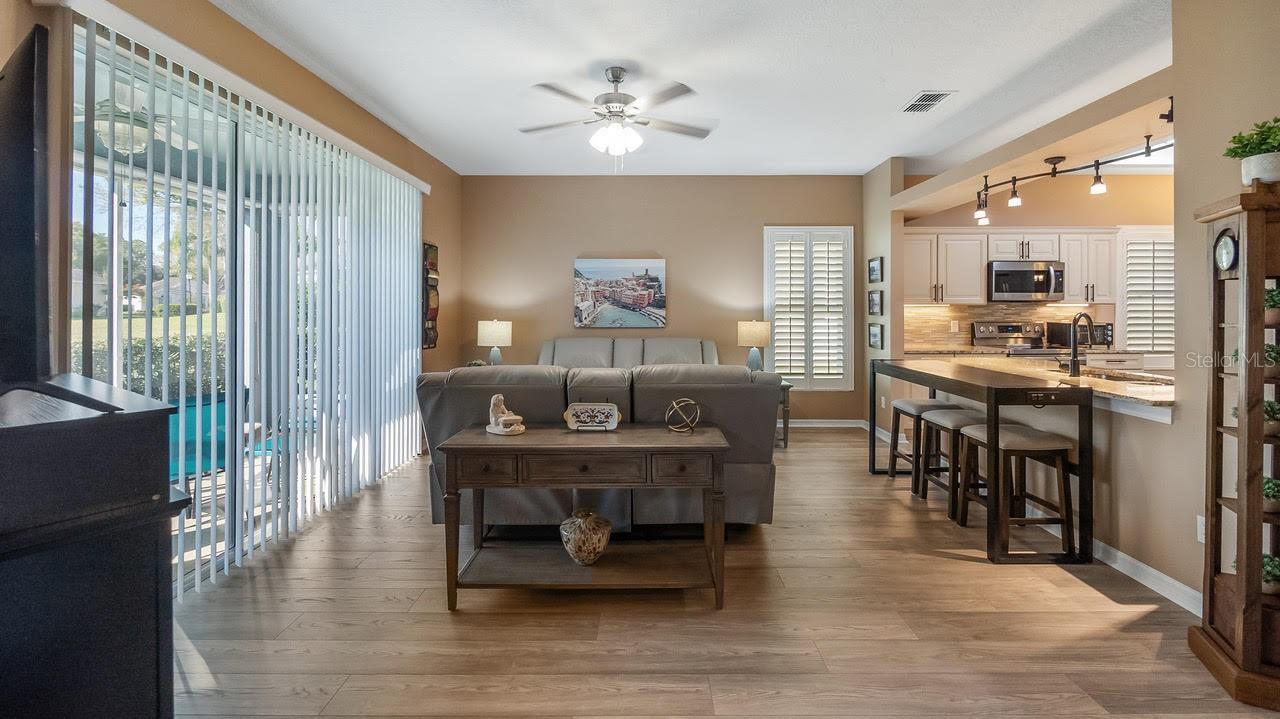 CAMBRIDGE AT KINGS RIDGE - Residential