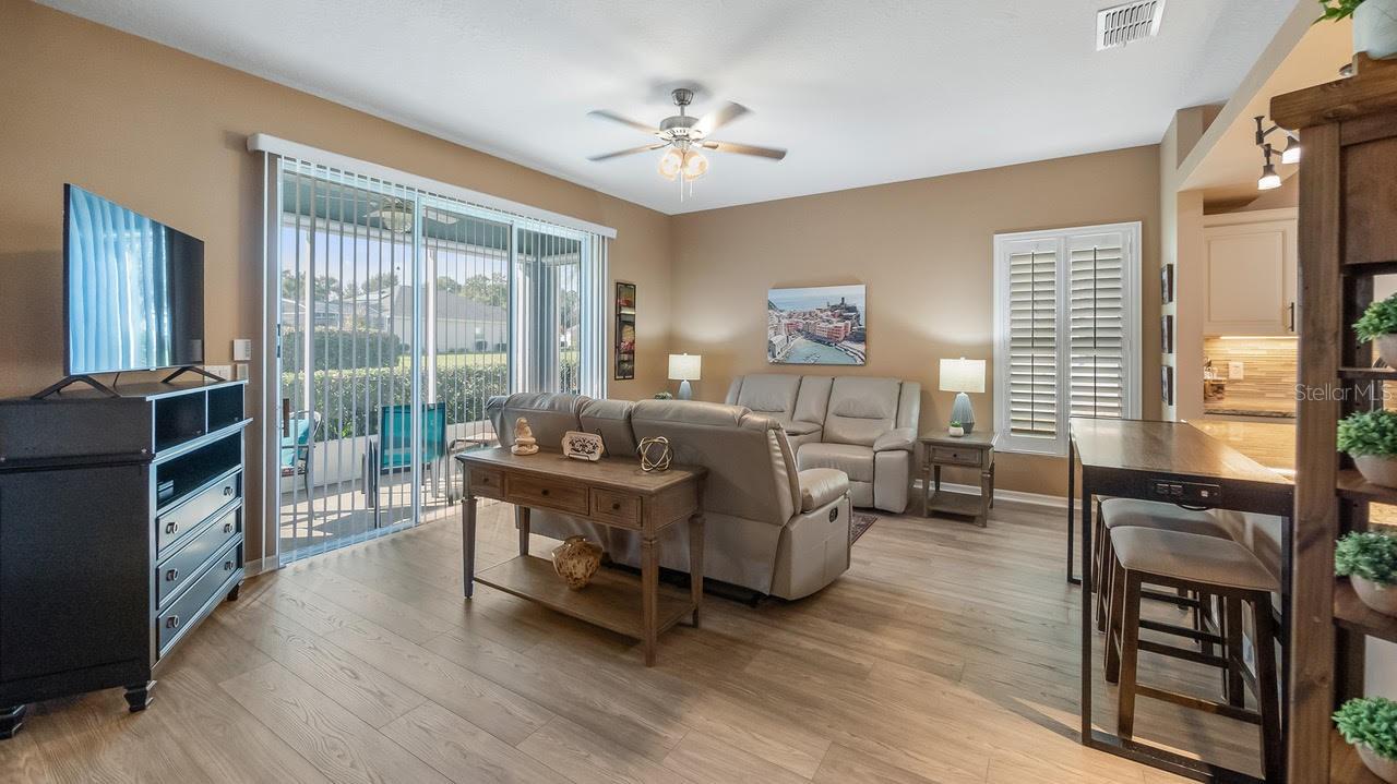 CAMBRIDGE AT KINGS RIDGE - Residential