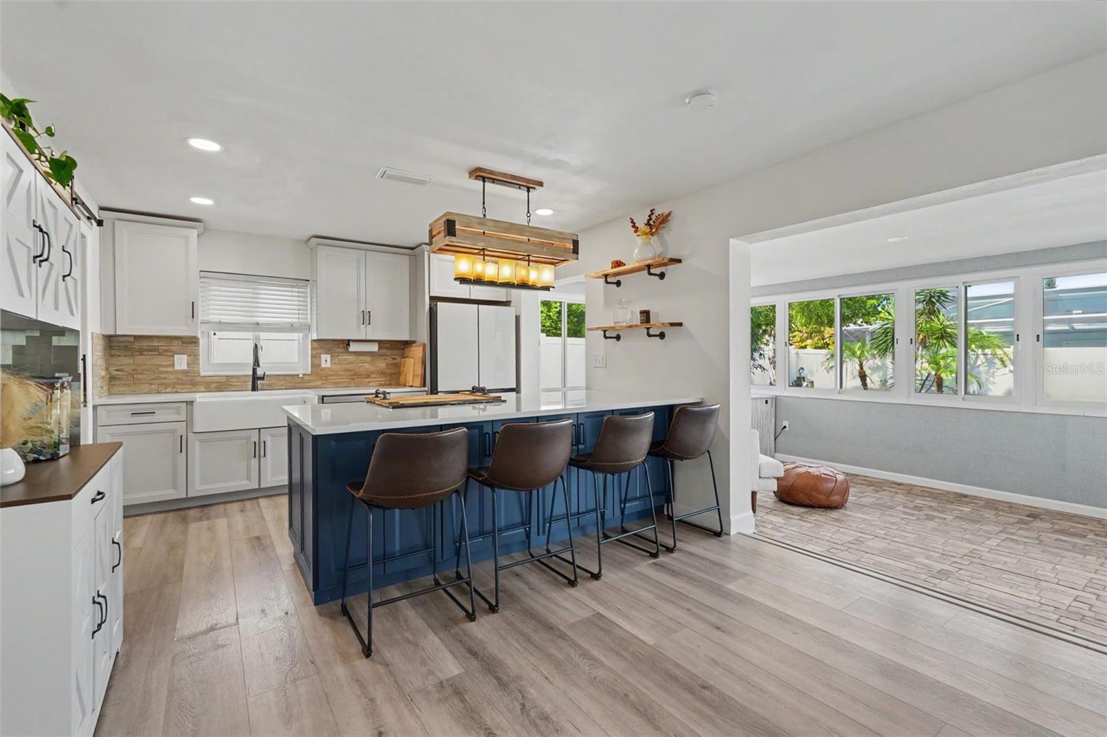 2061 FAIR OAK DRIVE