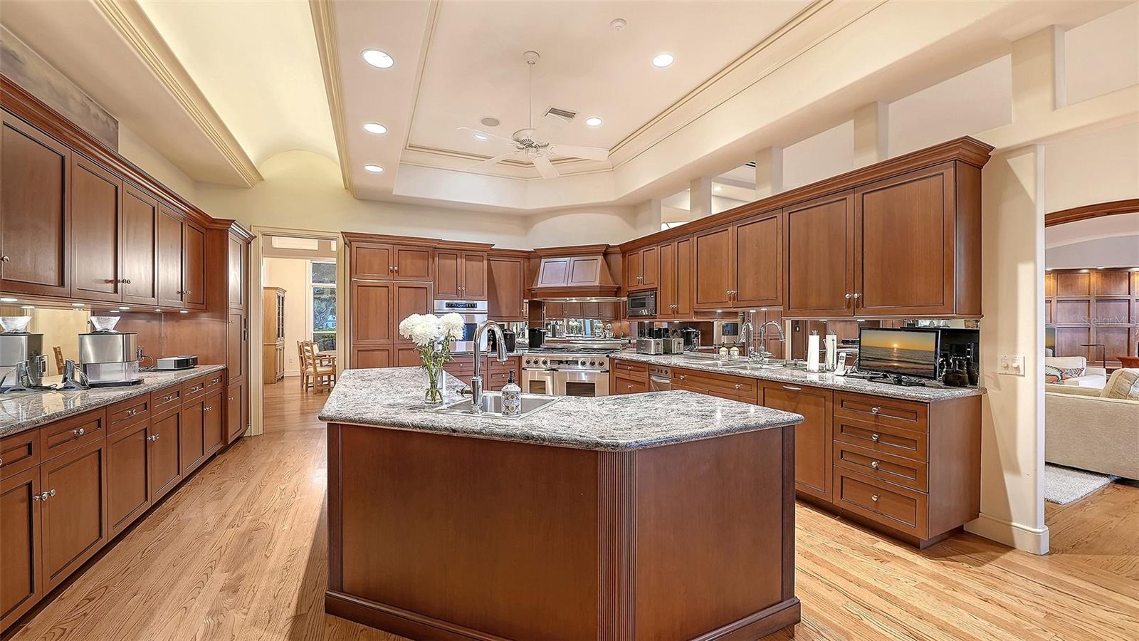 BIRD KEY - Residential