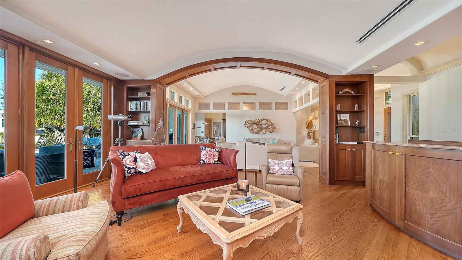 BIRD KEY - Residential