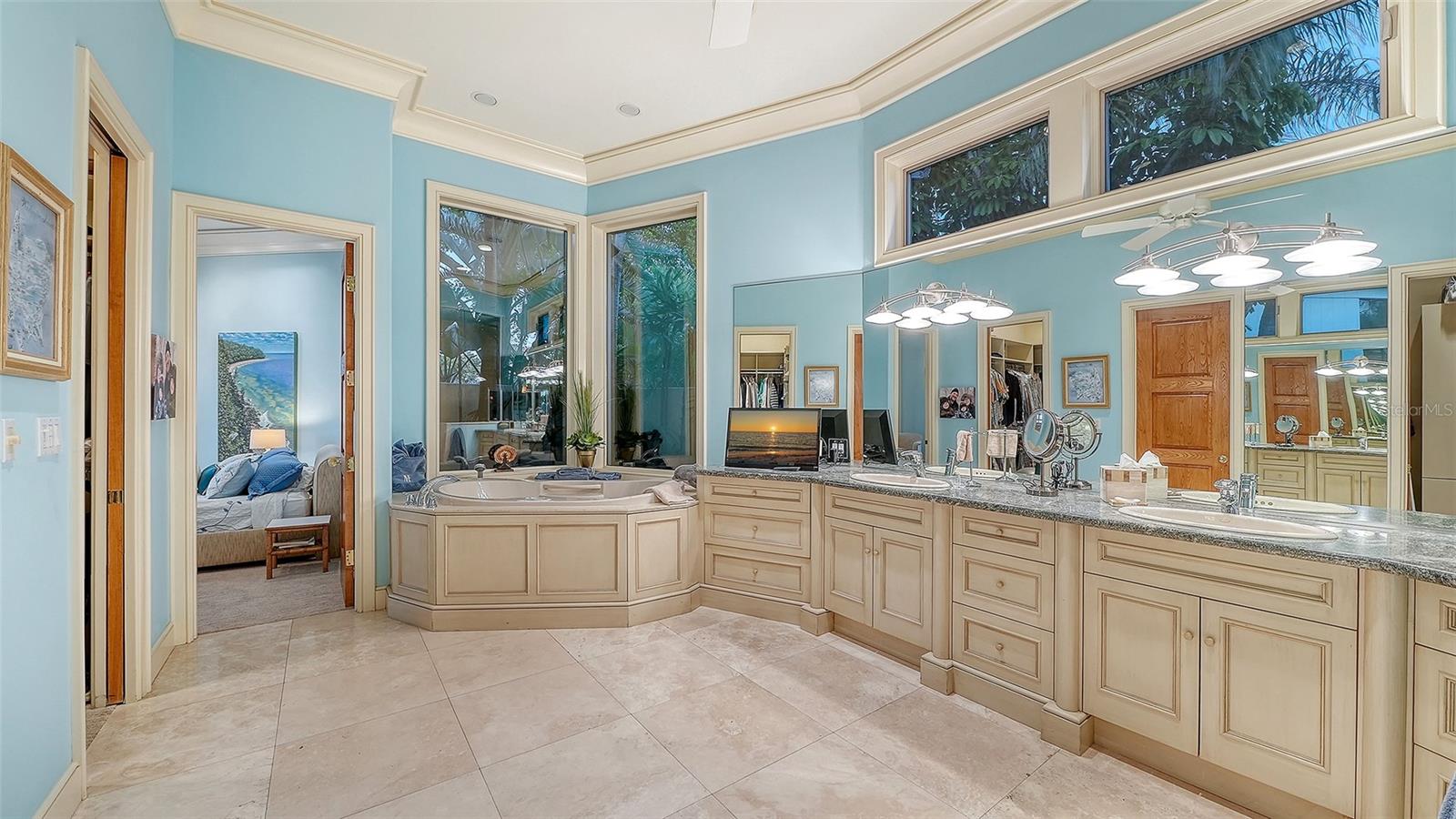 BIRD KEY - Residential