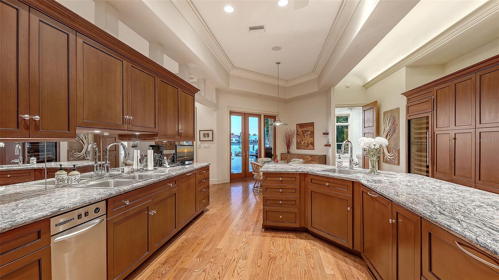 BIRD KEY - Residential