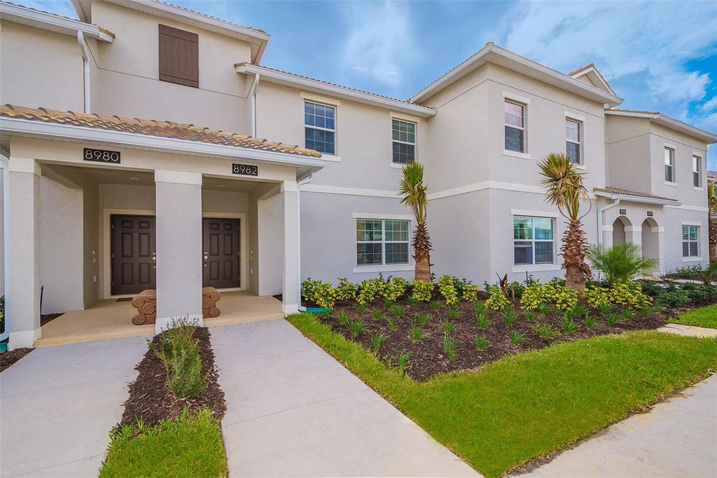 Photo of 8982 Stinger Drive, Davenport, FL 33896 (MLS # S5149642)