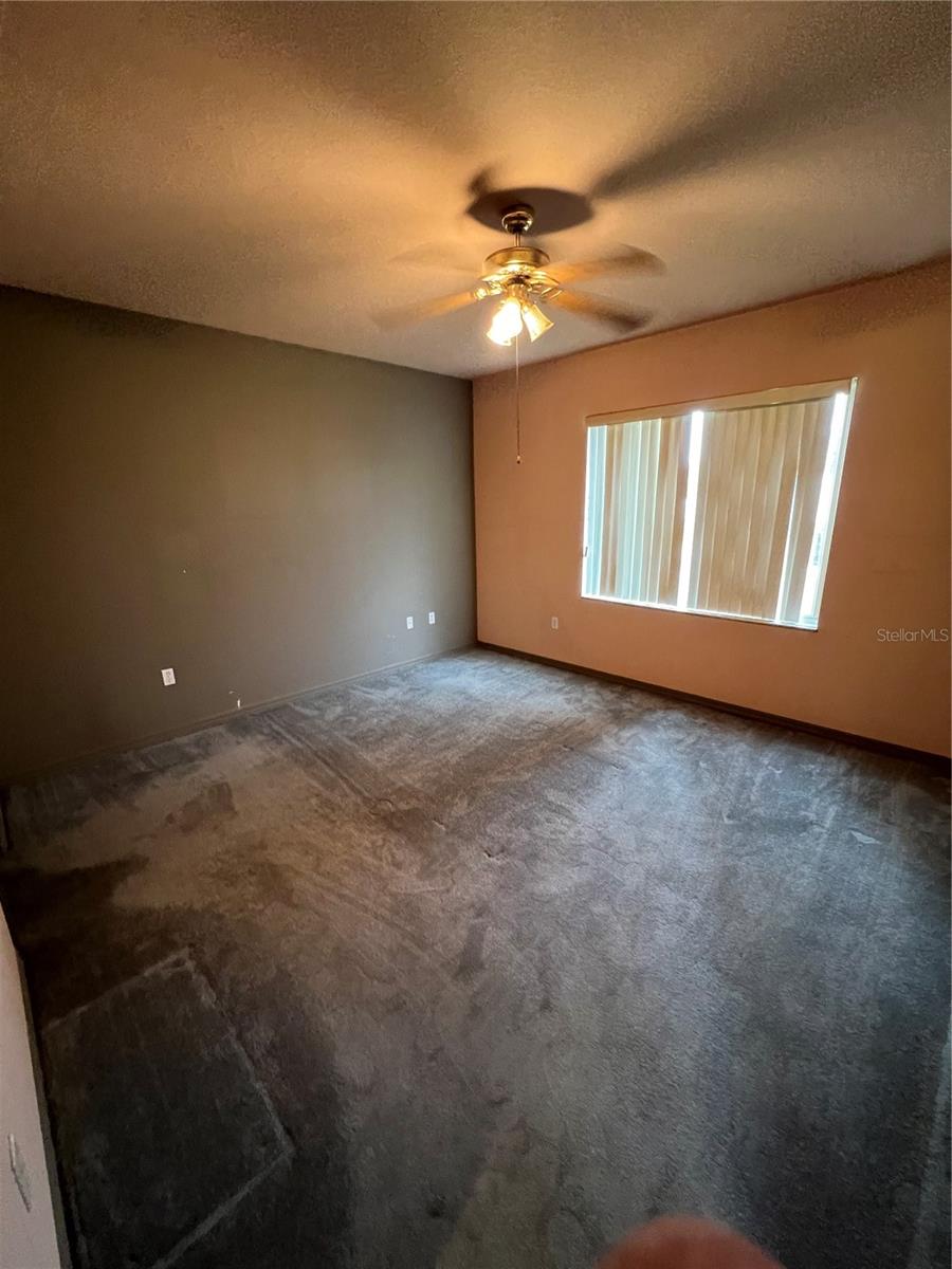 SPRUCE CRK GOLF & CC - Residential Lease