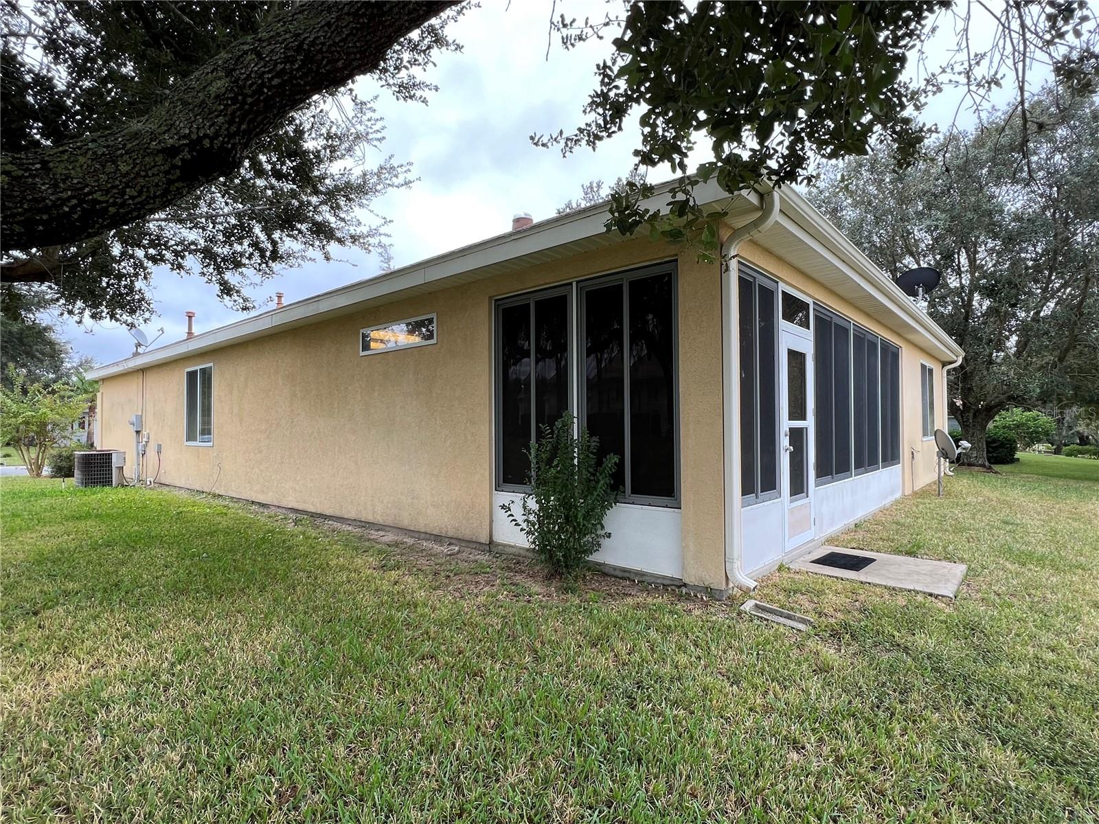 SPRUCE CRK GOLF & CC - Residential Lease