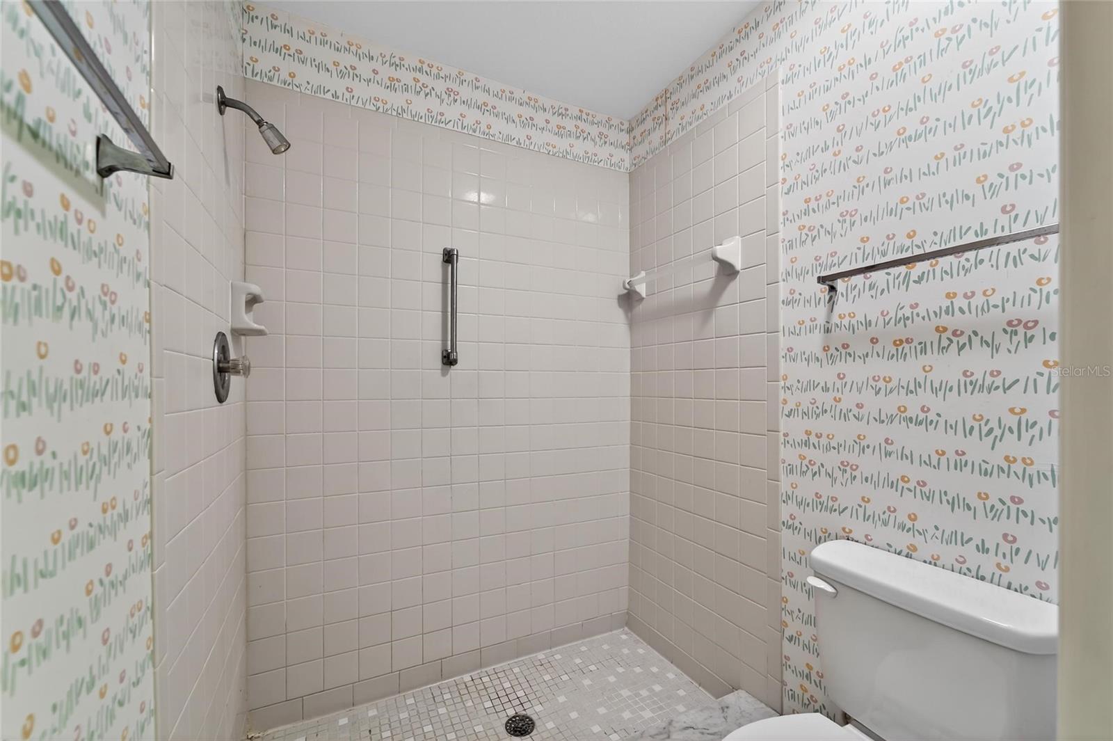 VILLAS OF FOREST PARK CONDO - Residential