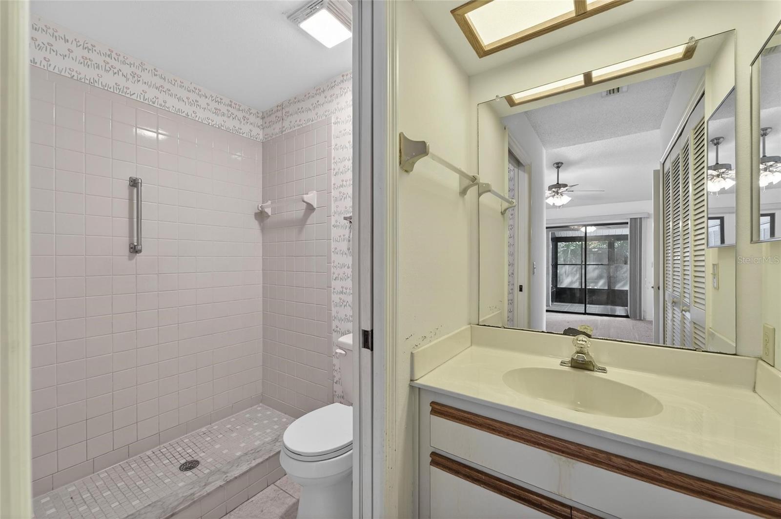 VILLAS OF FOREST PARK CONDO - Residential