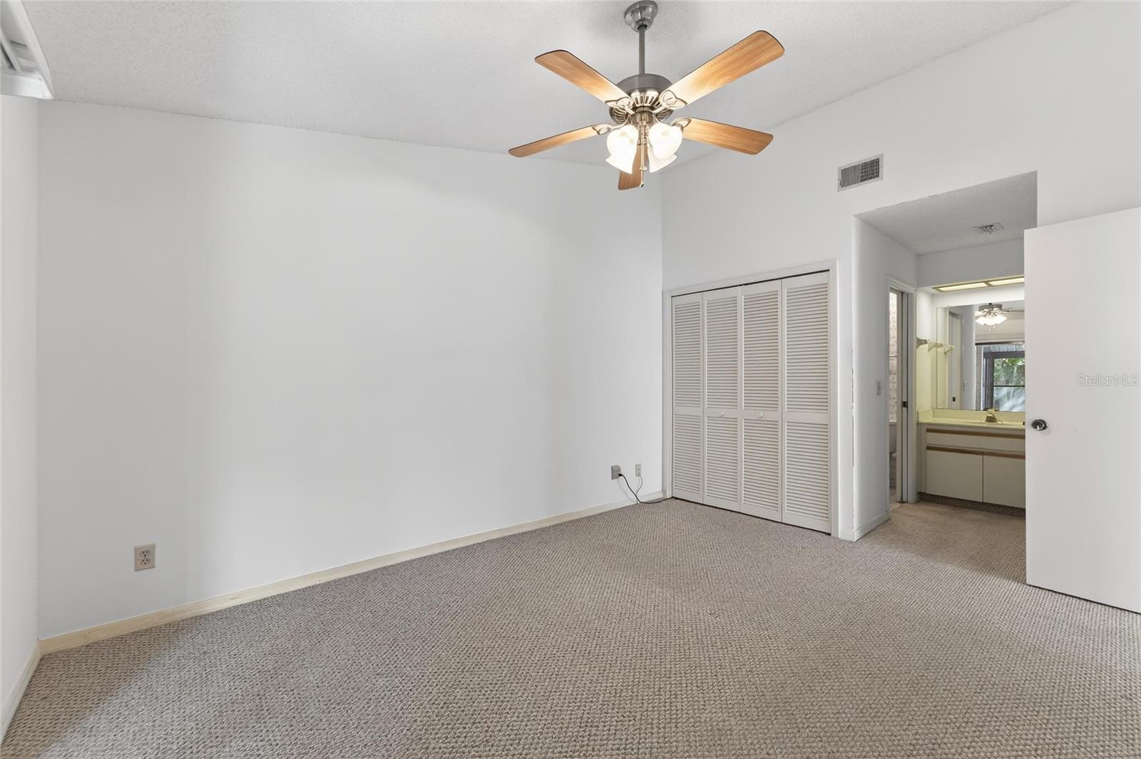 VILLAS OF FOREST PARK CONDO - Residential