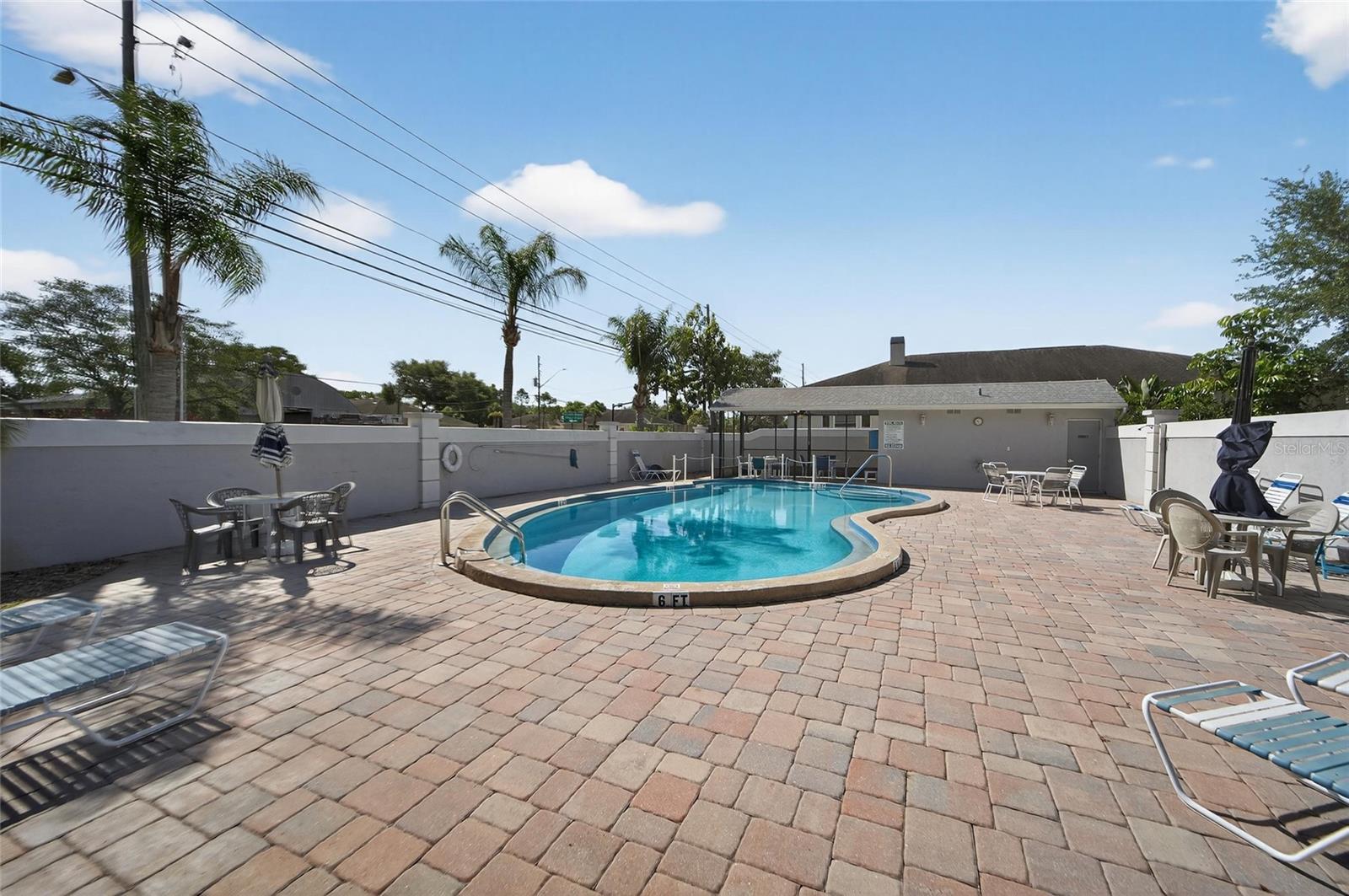 VILLAS OF FOREST PARK CONDO - Residential