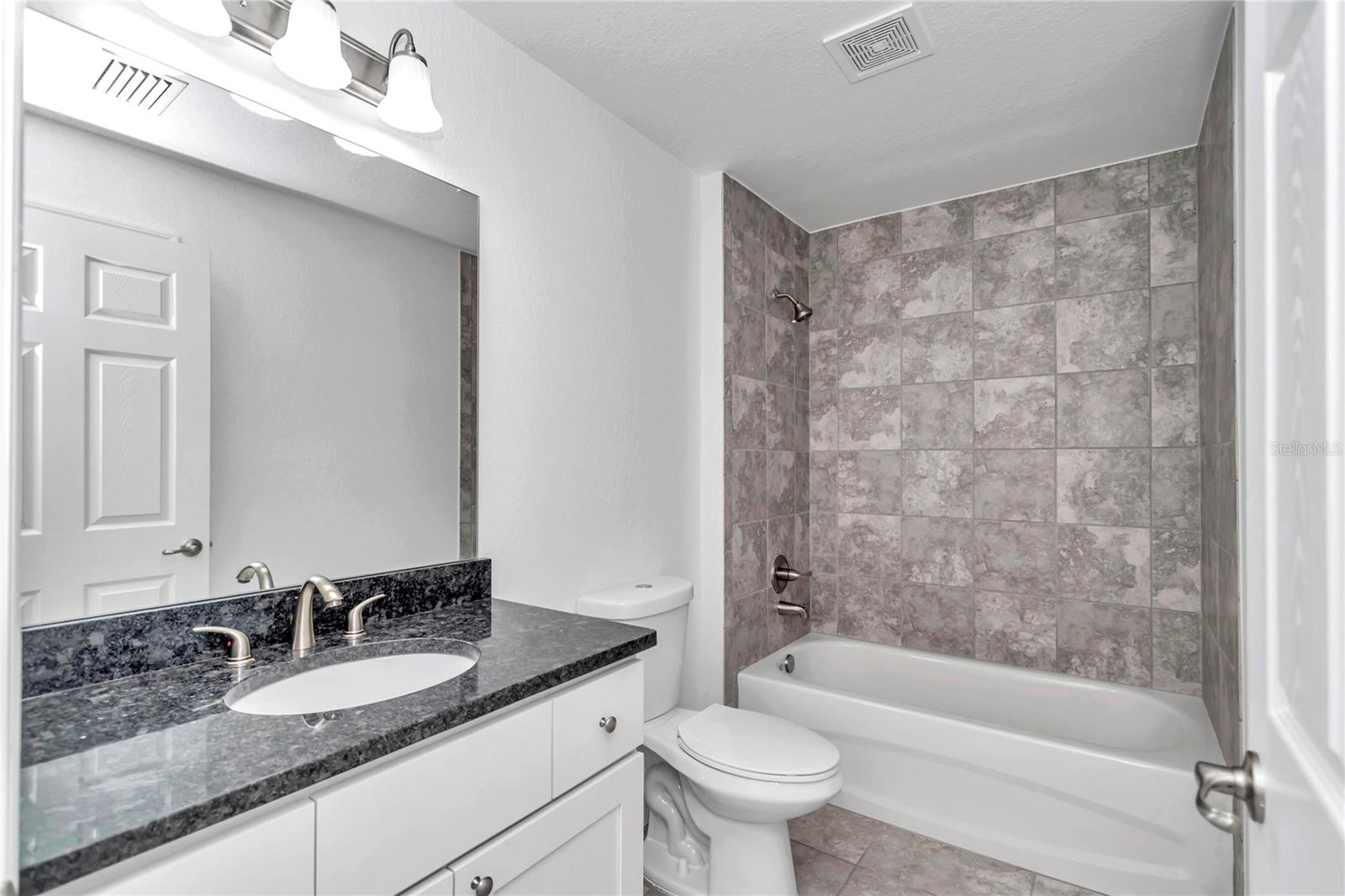 ORANGE BLOSSOM HILLS UN 09 - Residential