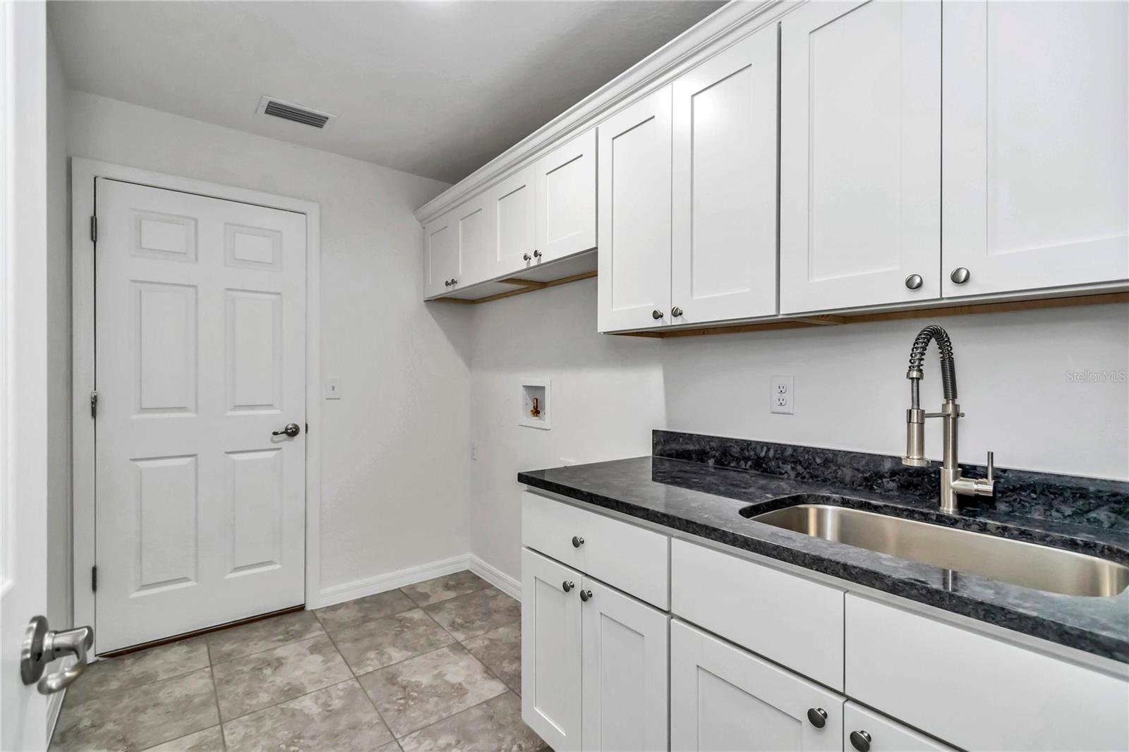 ORANGE BLOSSOM HILLS UN 09 - Residential