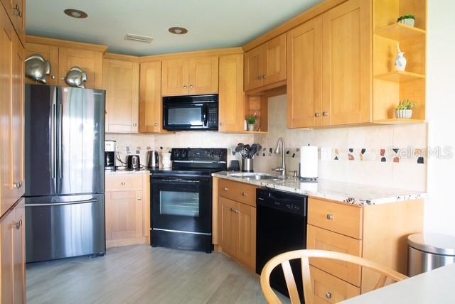 1515 PINELLAS BAYWAY S 26