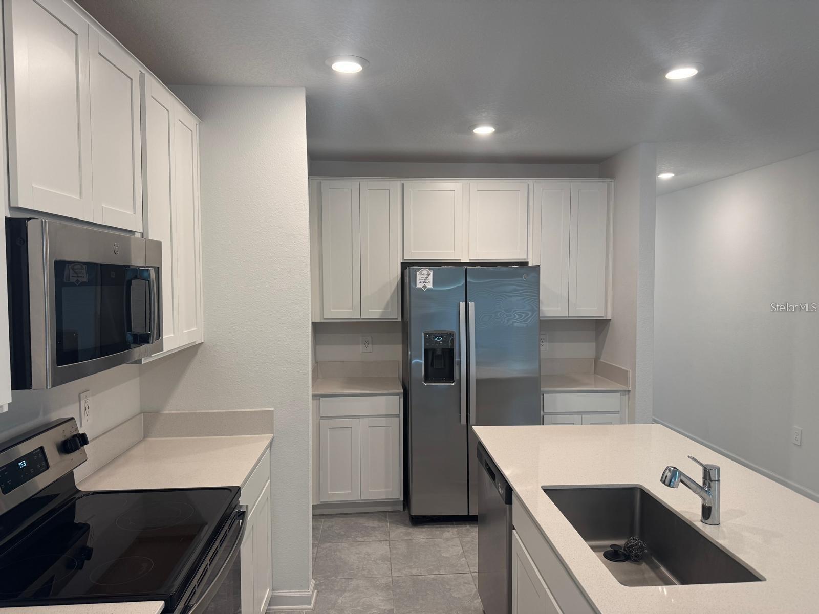 CASCADES PHASES 1A AND 1B - Residential