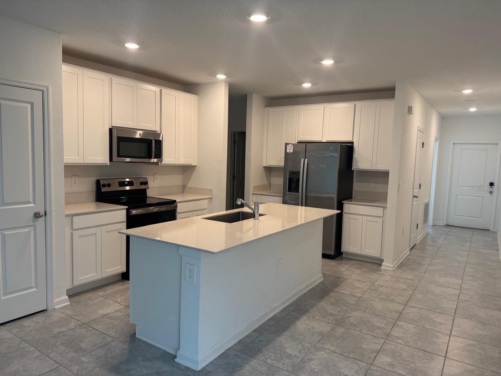 CASCADES PHASES 1A AND 1B - Residential