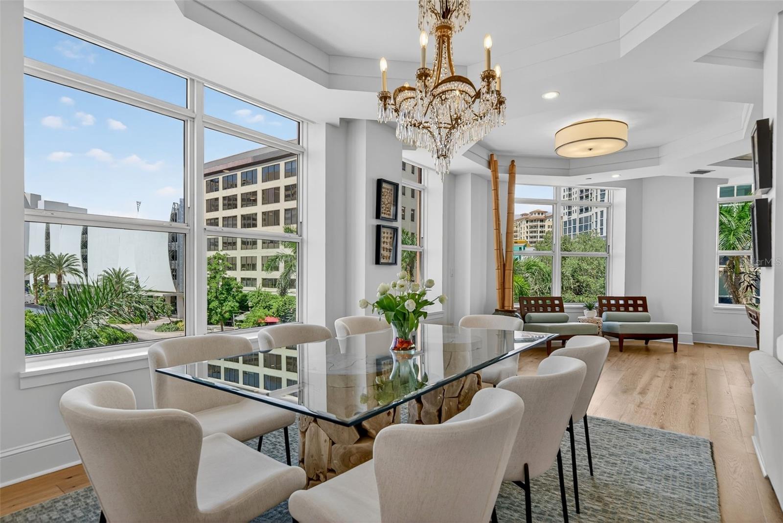 ORANGE BLOSSOM TOWER - Residential