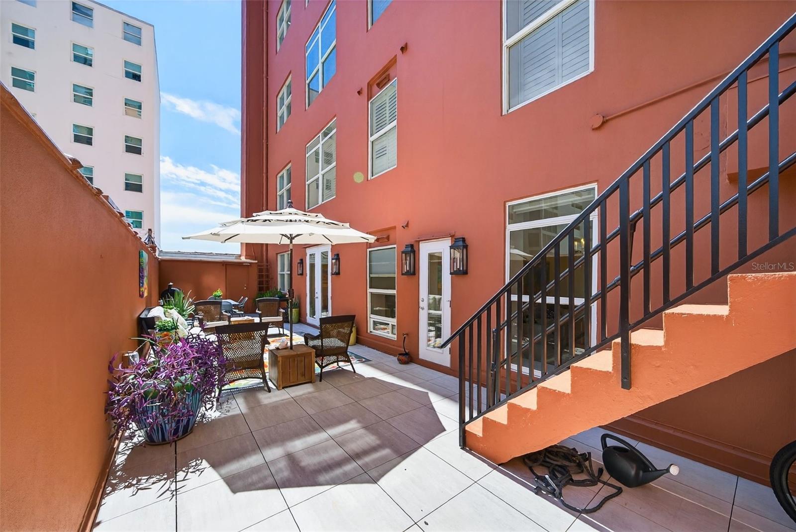 ORANGE BLOSSOM TOWER - Residential