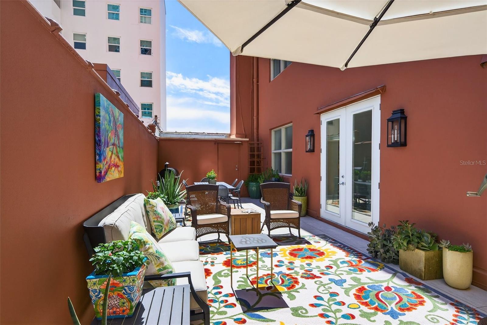 ORANGE BLOSSOM TOWER - Residential