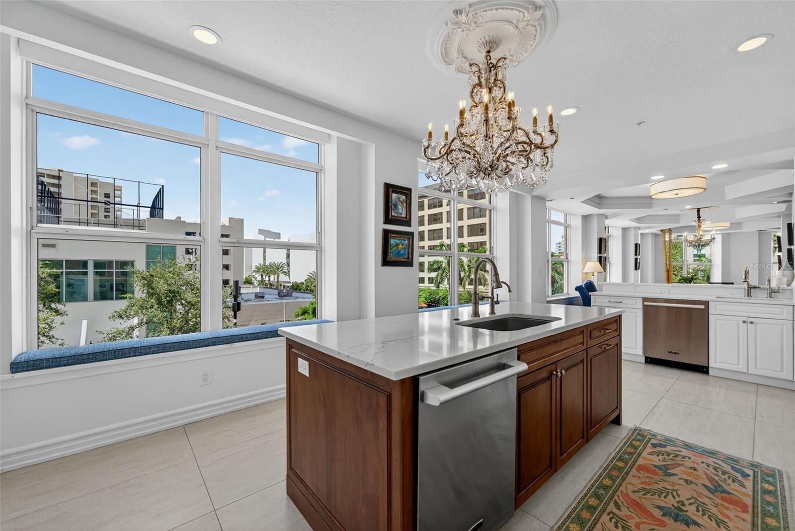 ORANGE BLOSSOM TOWER - Residential