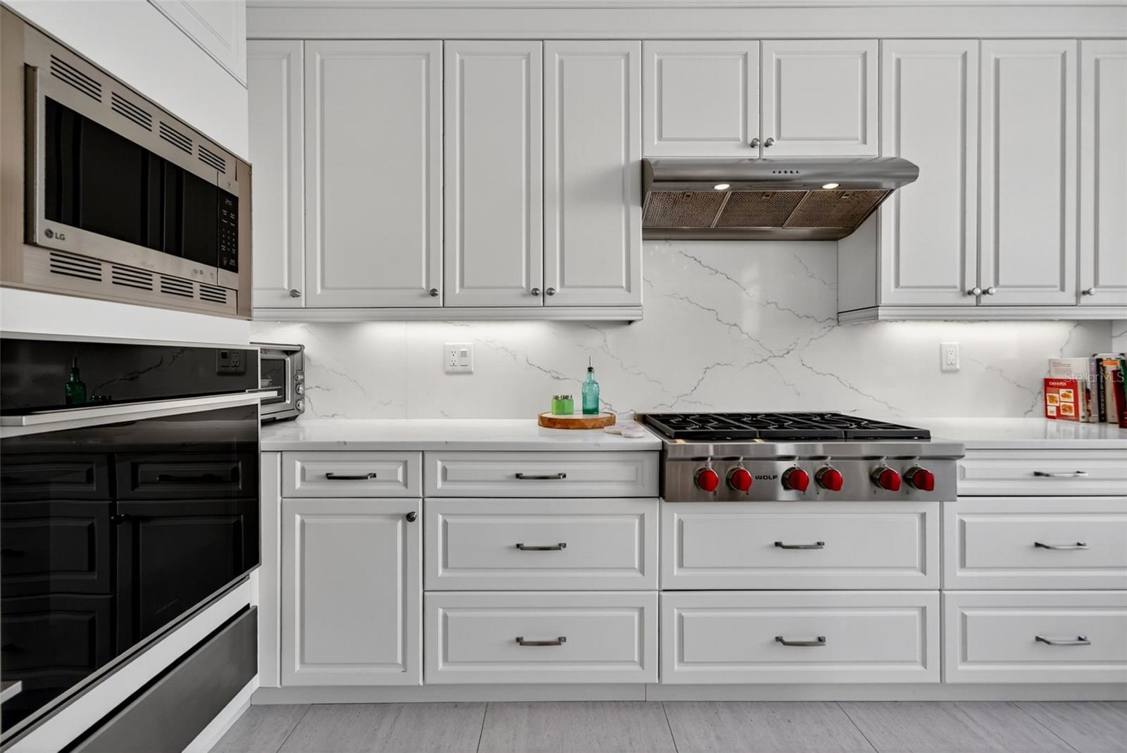 ORANGE BLOSSOM TOWER - Residential