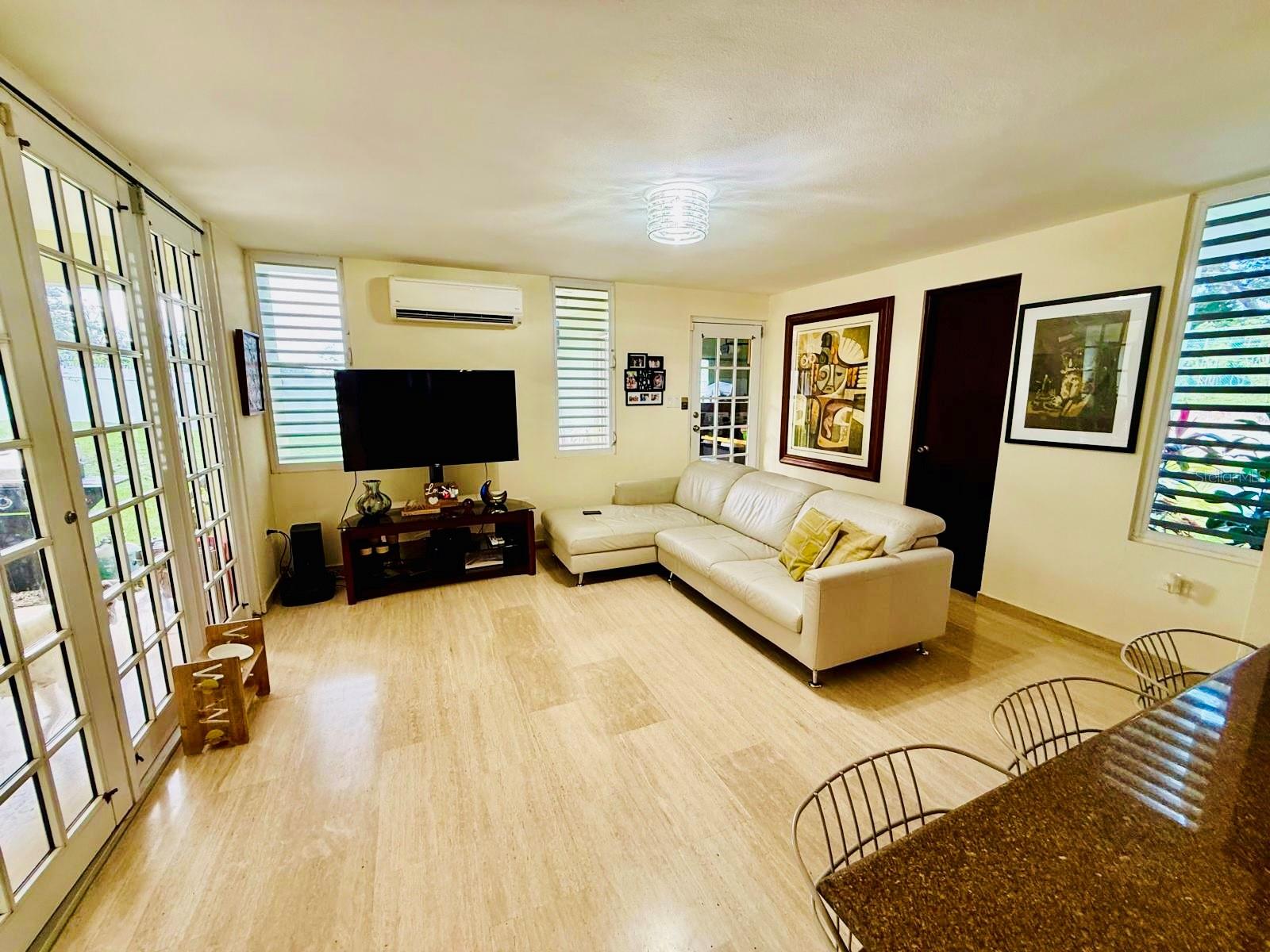 BALDWIN GATE - Residential