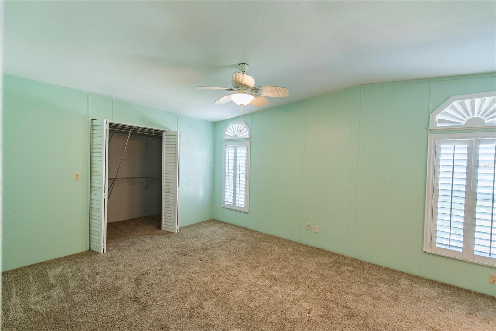 WINDMILL VILLAGE - Residential