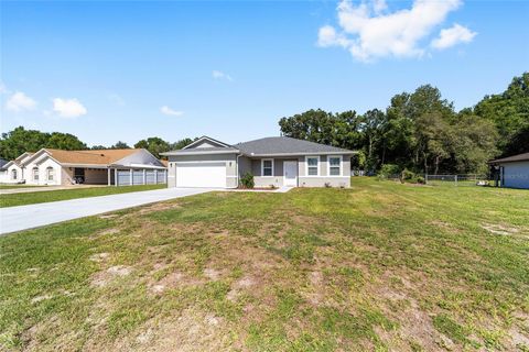 Photo of 10871 SW 62nd Avenue Road, Ocala, FL 34476 (MLS # OM692936)