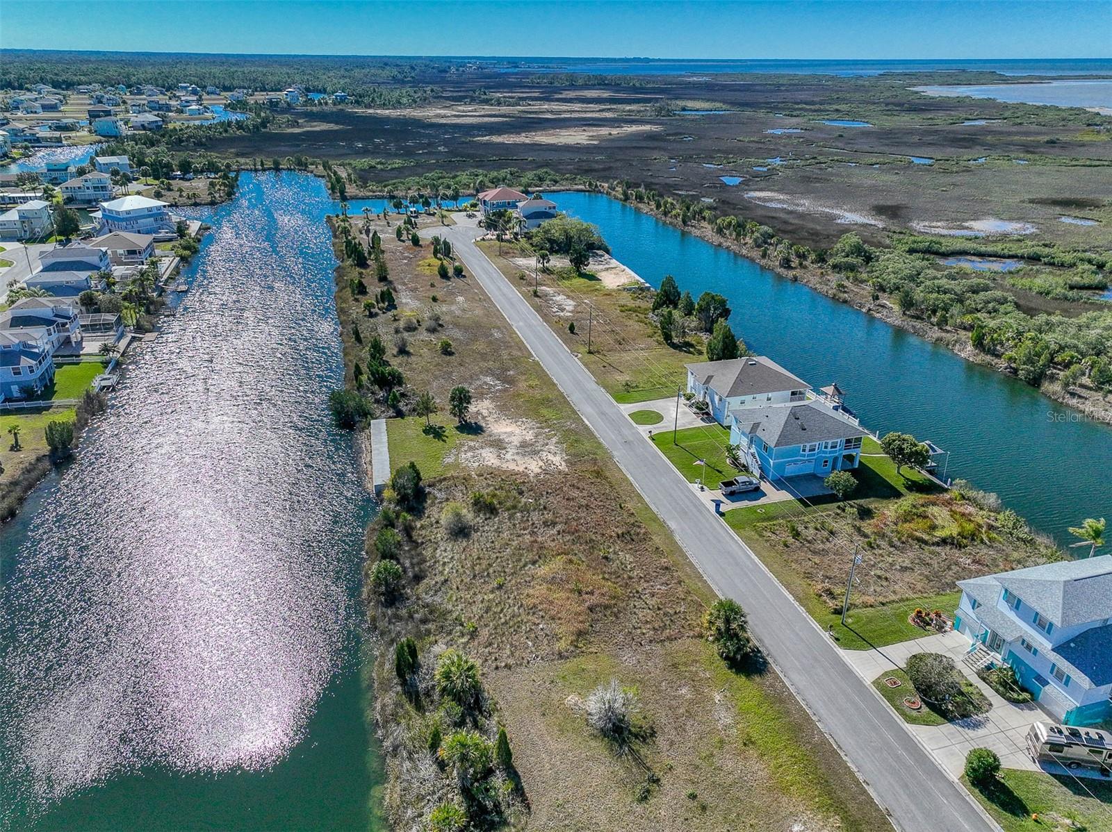 HERNANDO BEACH - Land