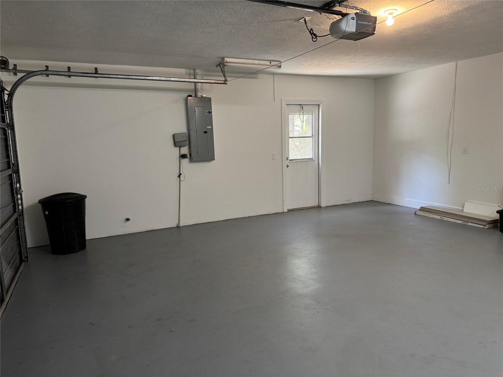 RAINBOW SPRINGS COUNTRY CLUB - Residential