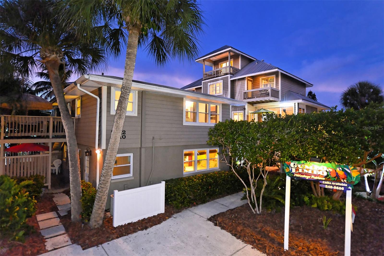 SARASOTA BEACH - Residential Income