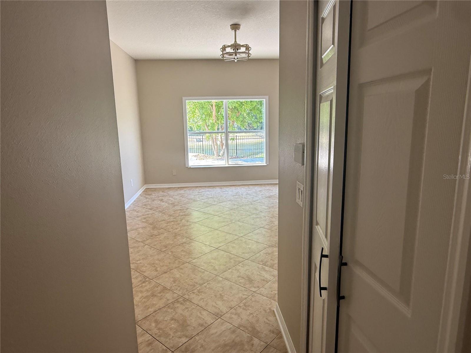 WATERS EDGE 03 - Residential