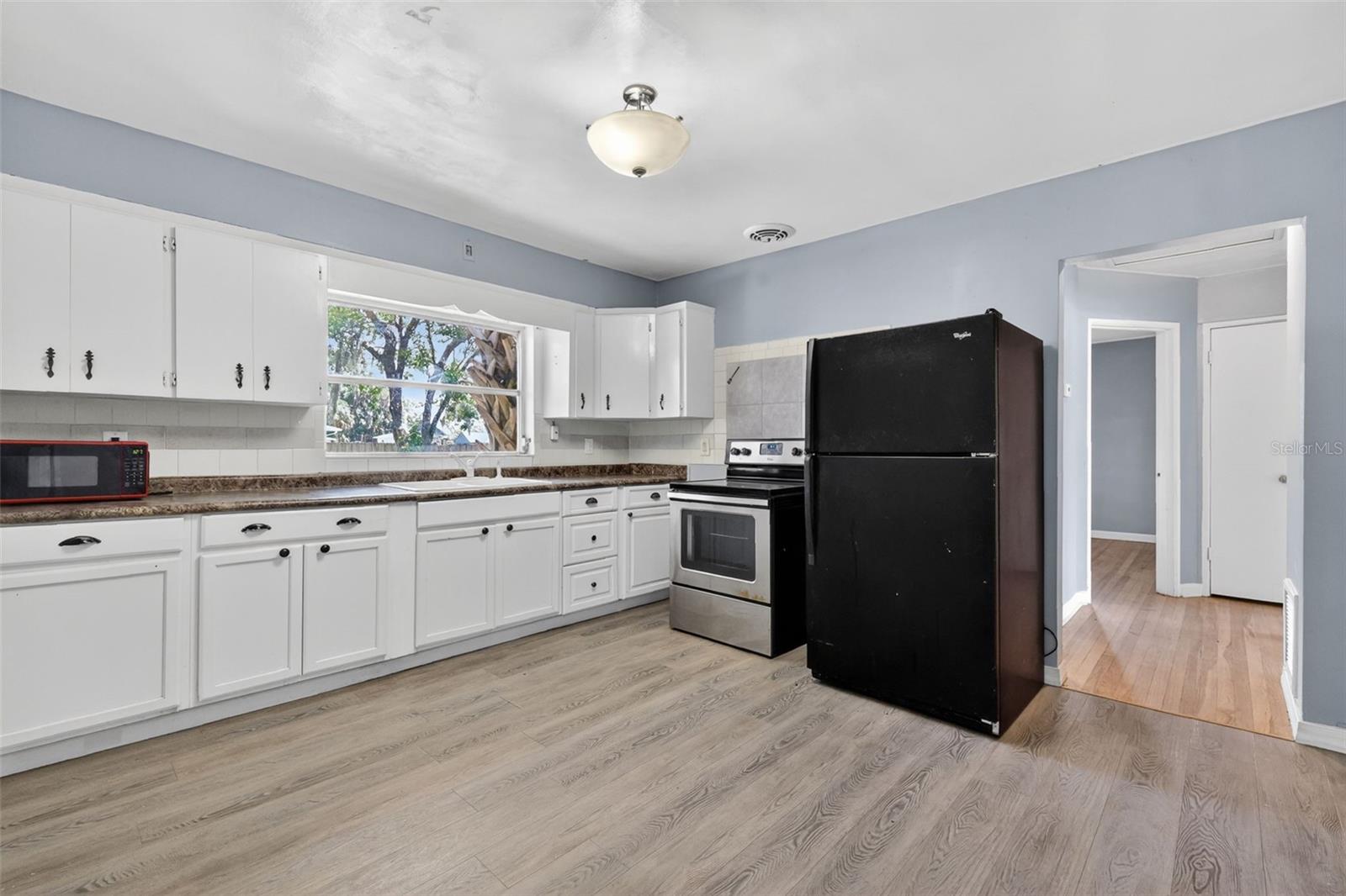 SYLVAN SHORES - Residential