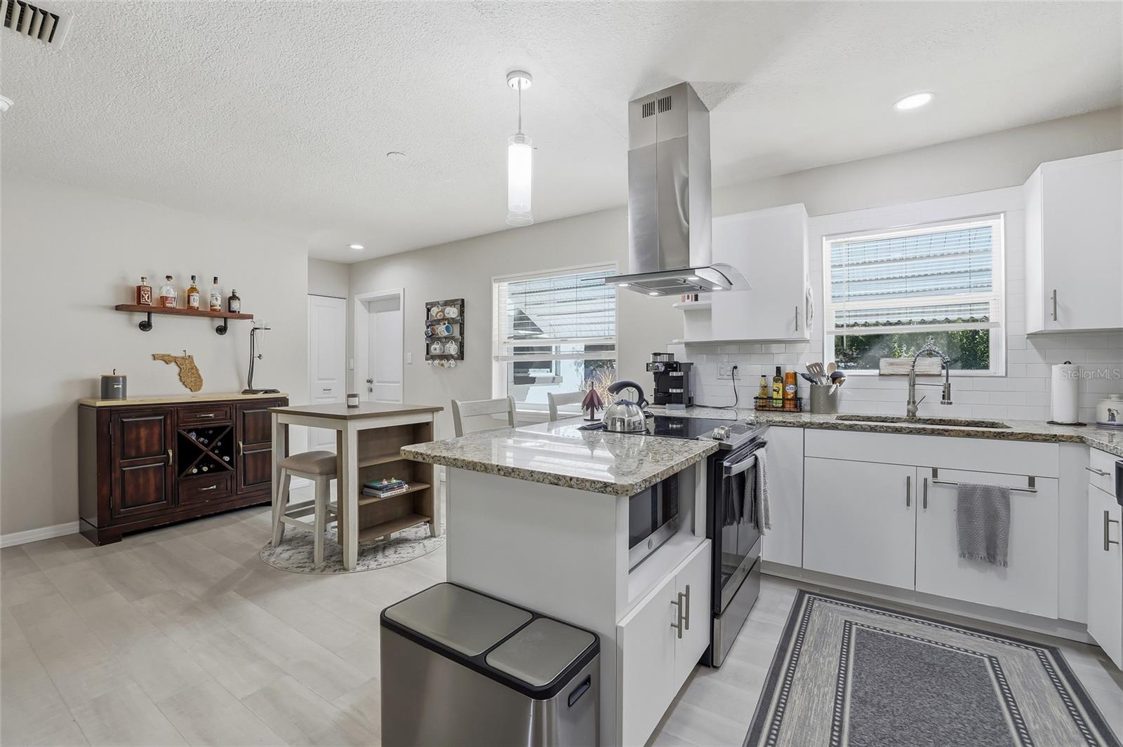 COARSEY GROVE ESTATES 1ST ADD - Residential