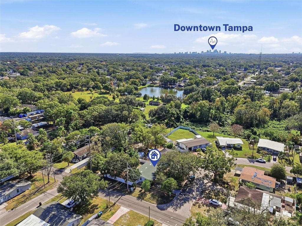 Photo of 2102 W Kirby Circle, Tampa, FL 33604 (MLS # TB8461485)