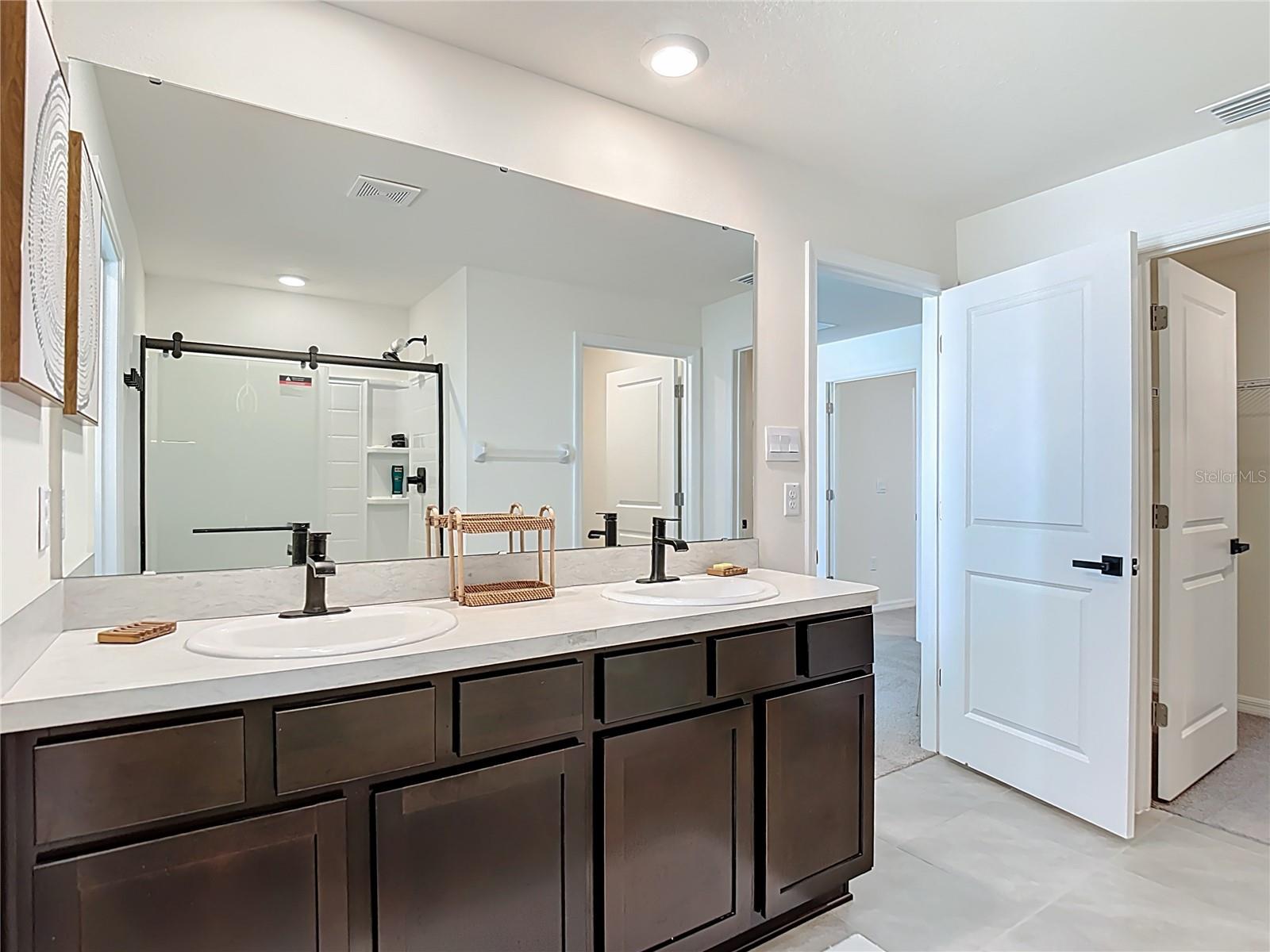 RIVER PARK - Residential