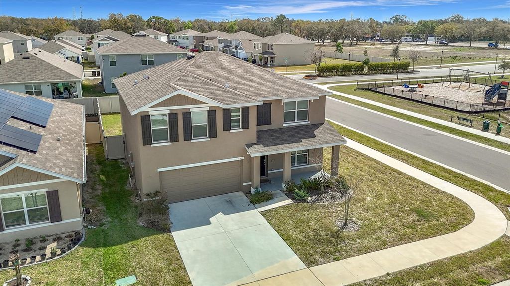 Photo of 9201 Sapphire Creek Place, Temple Terrace, FL 33637 (MLS # A4687903)