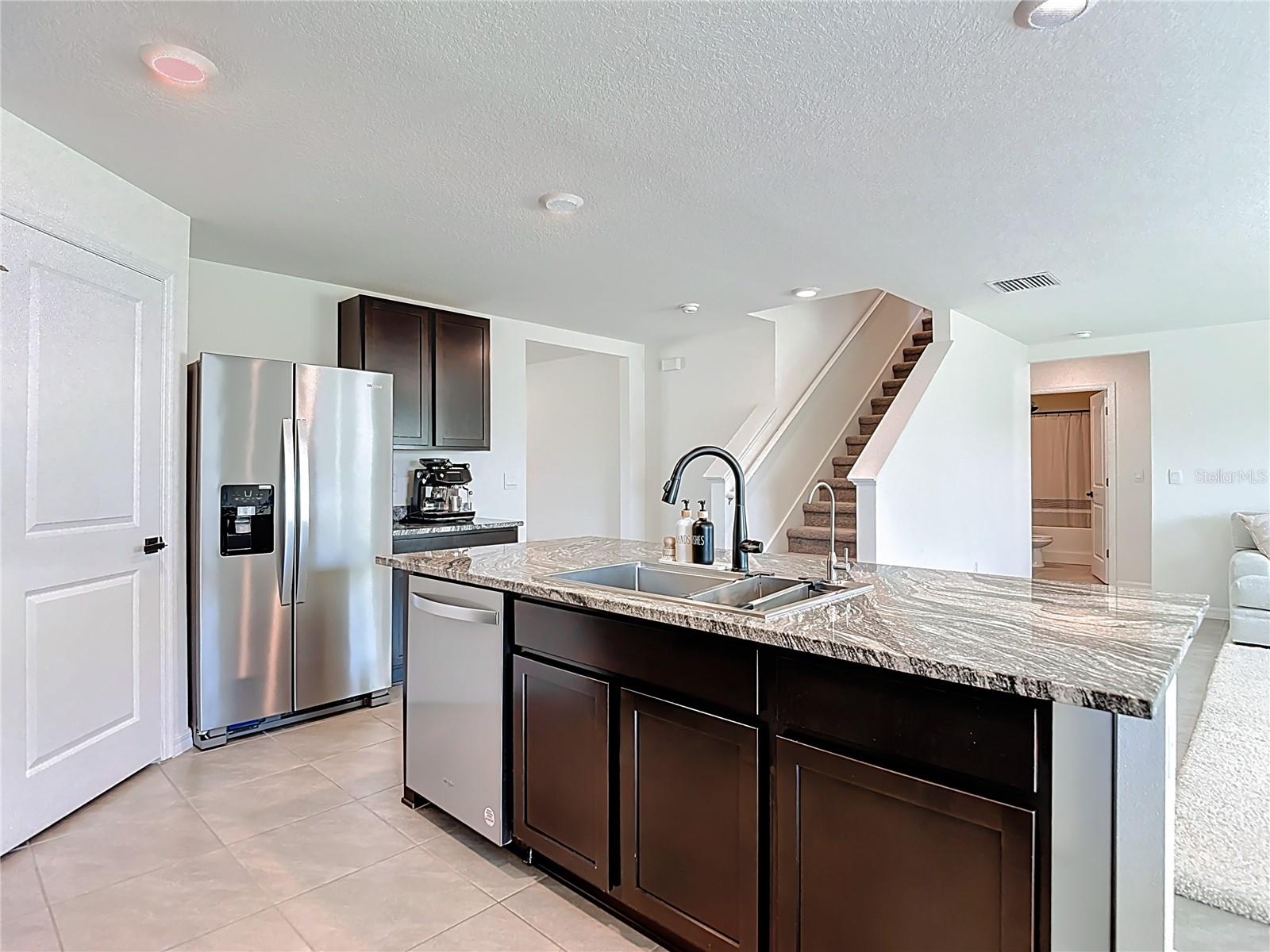 RIVER PARK - Residential