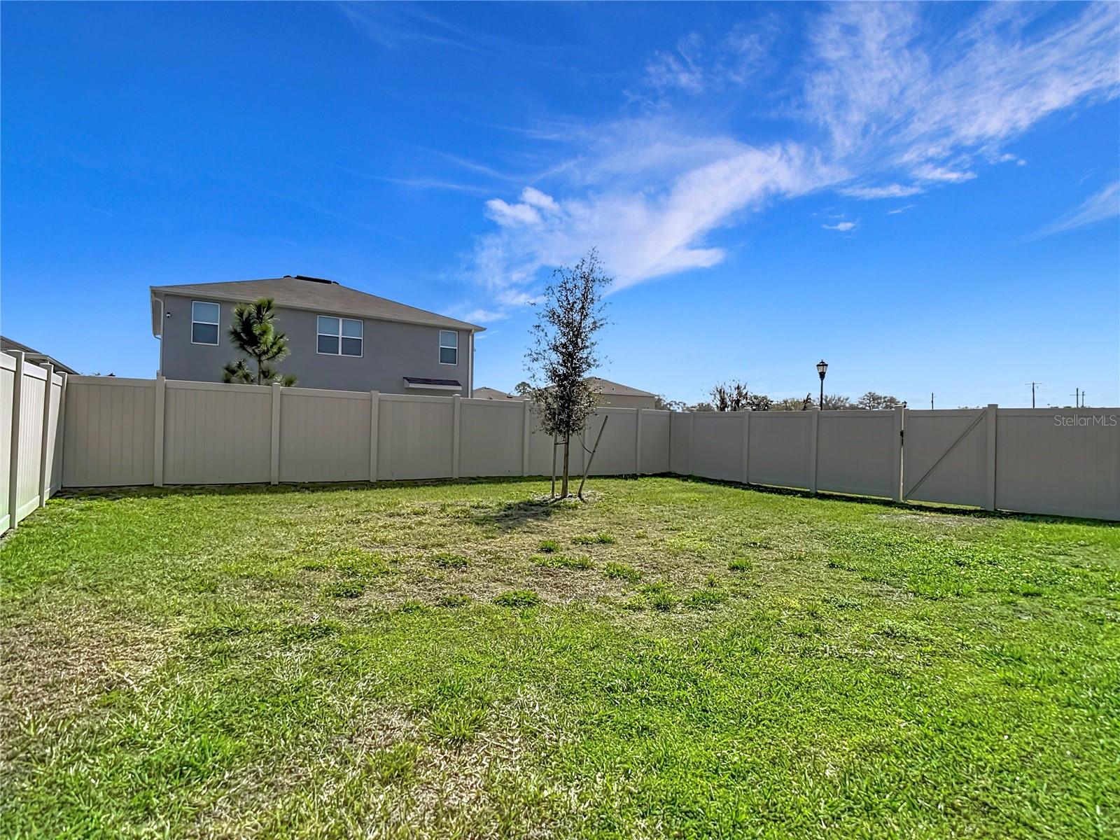 RIVER PARK - Residential