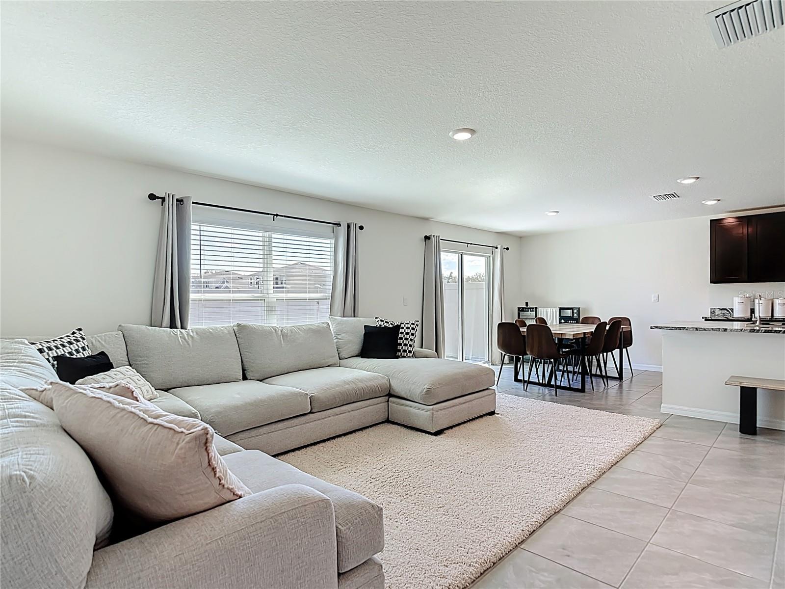 RIVER PARK - Residential