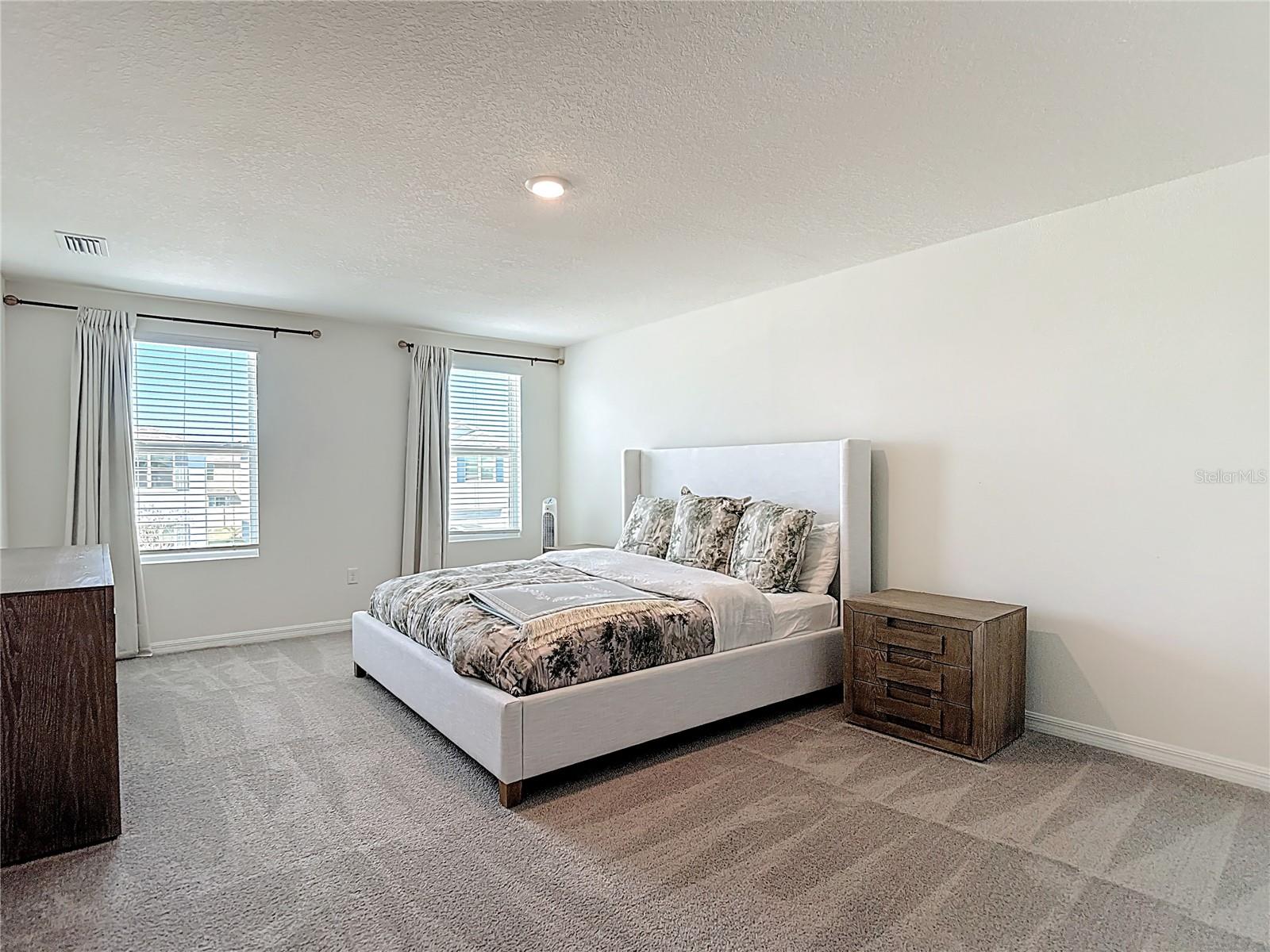 RIVER PARK - Residential