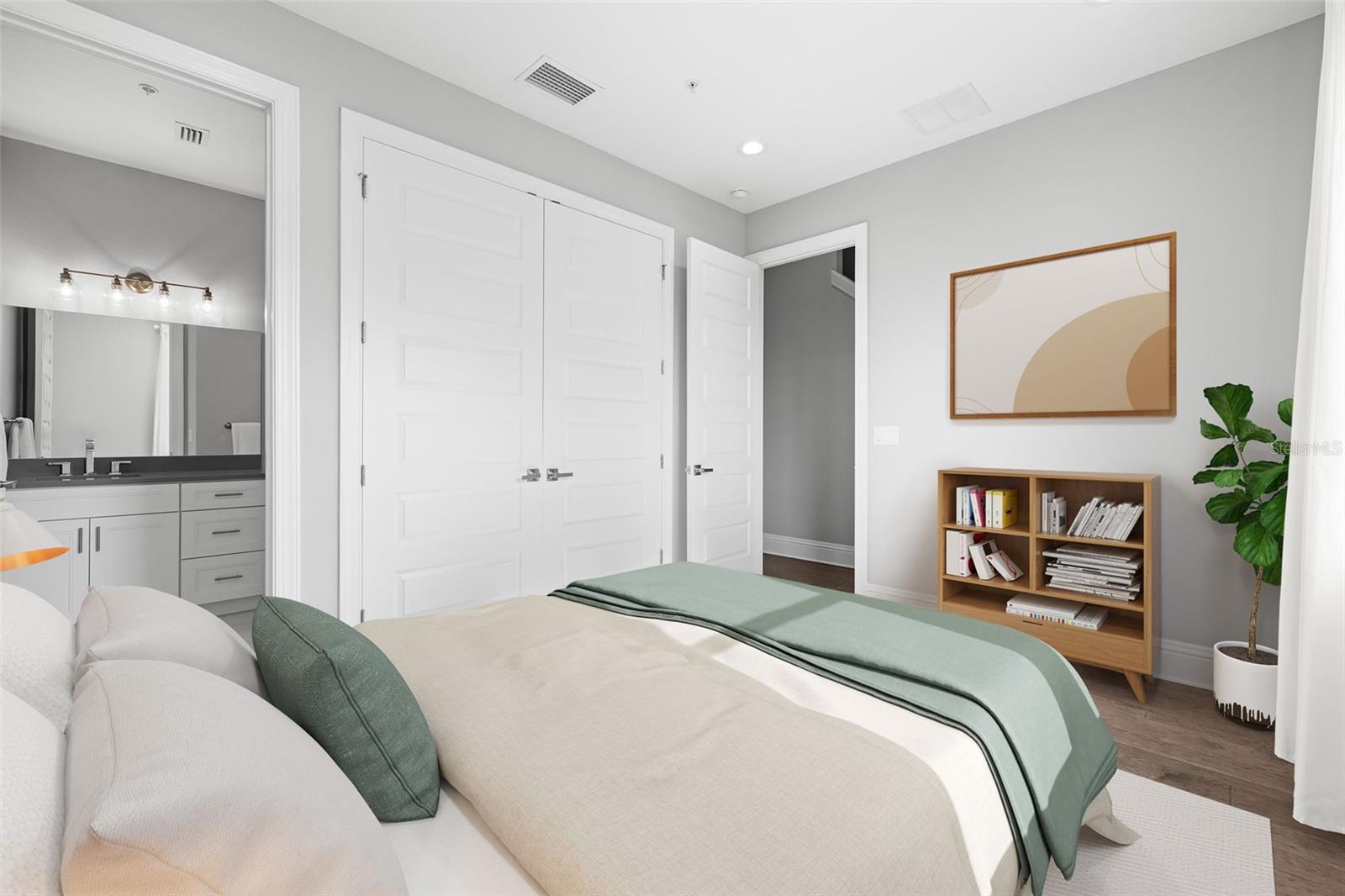 5TH AVE TWNHMS - Residential