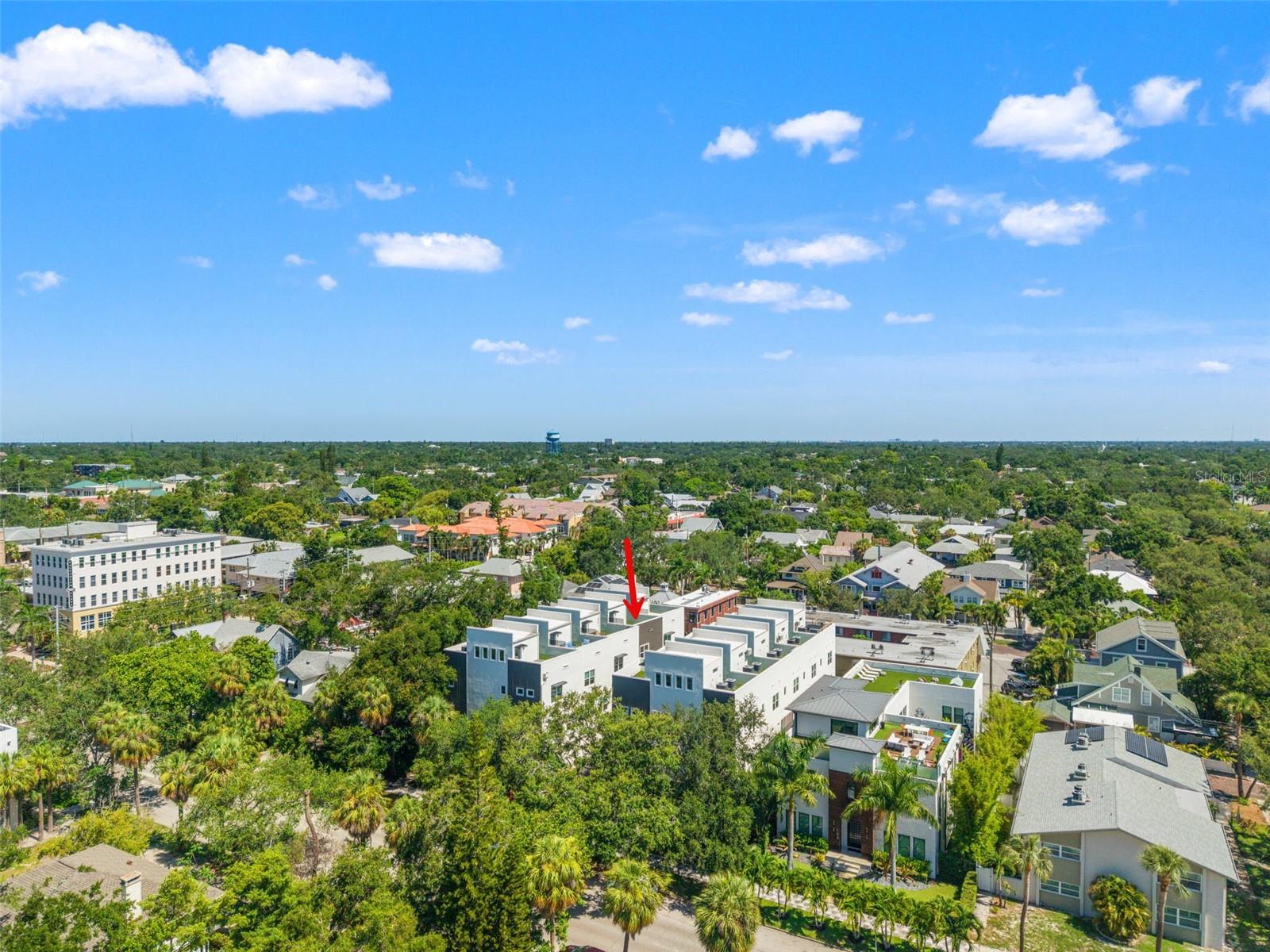 5TH AVE TWNHMS - Residential