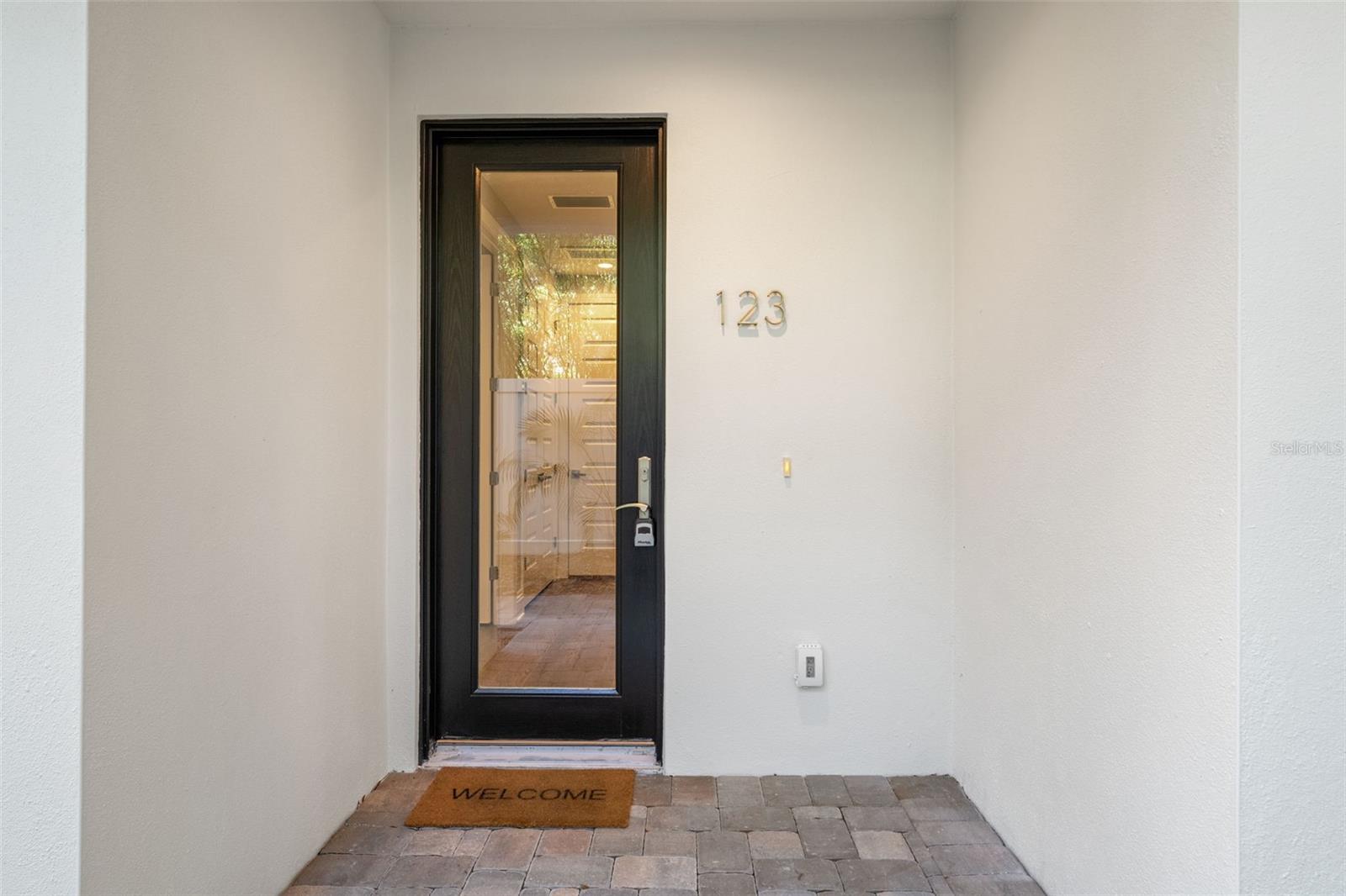 5TH AVE TWNHMS - Residential