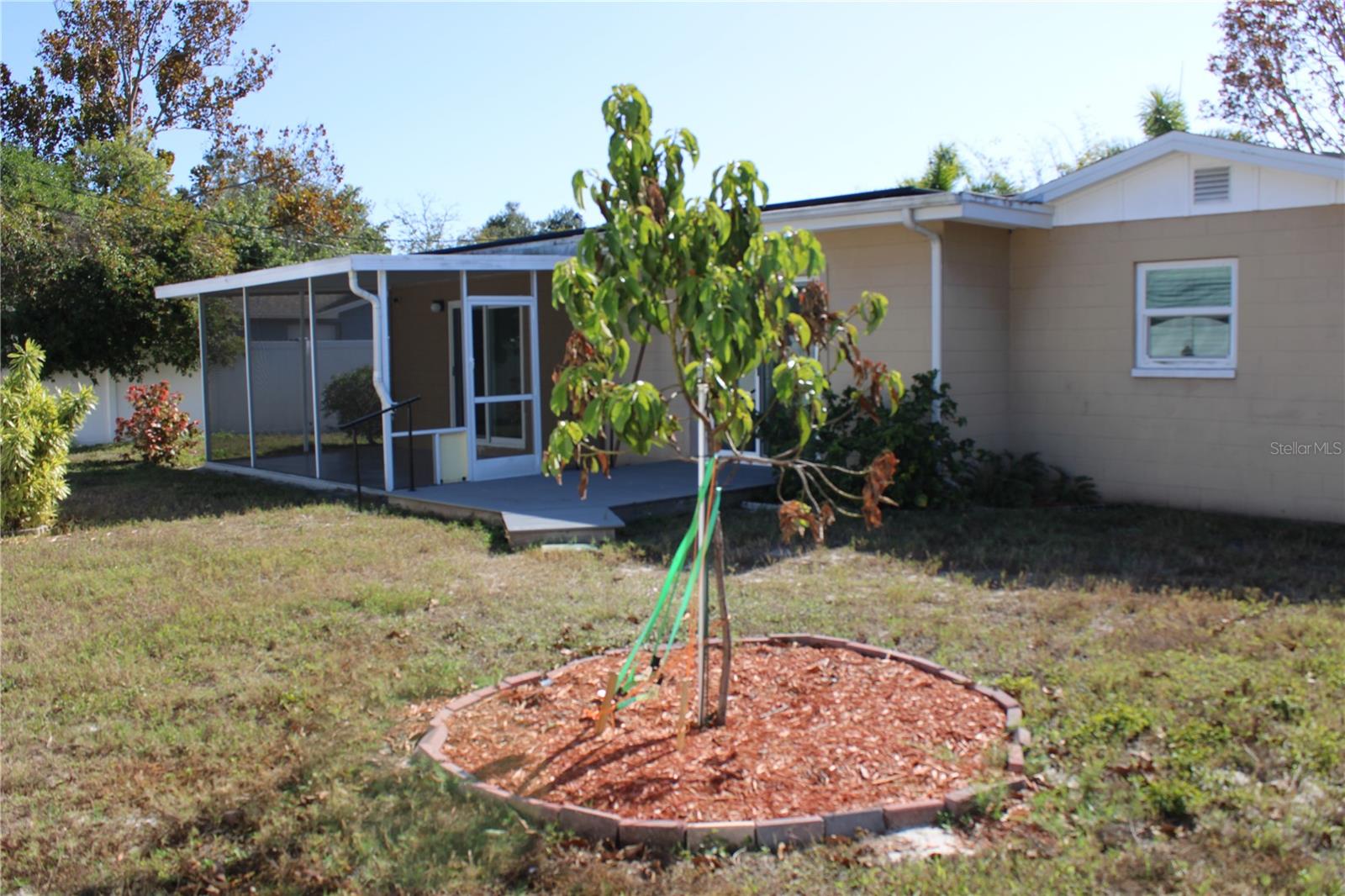 GOLFWOODS - Residential Lease